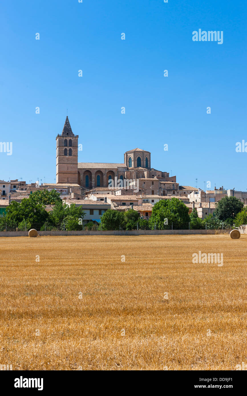 Espagne, Majorque, vue de Sineu, église Notre-Dame-des-Anges près de domaine Banque D'Images