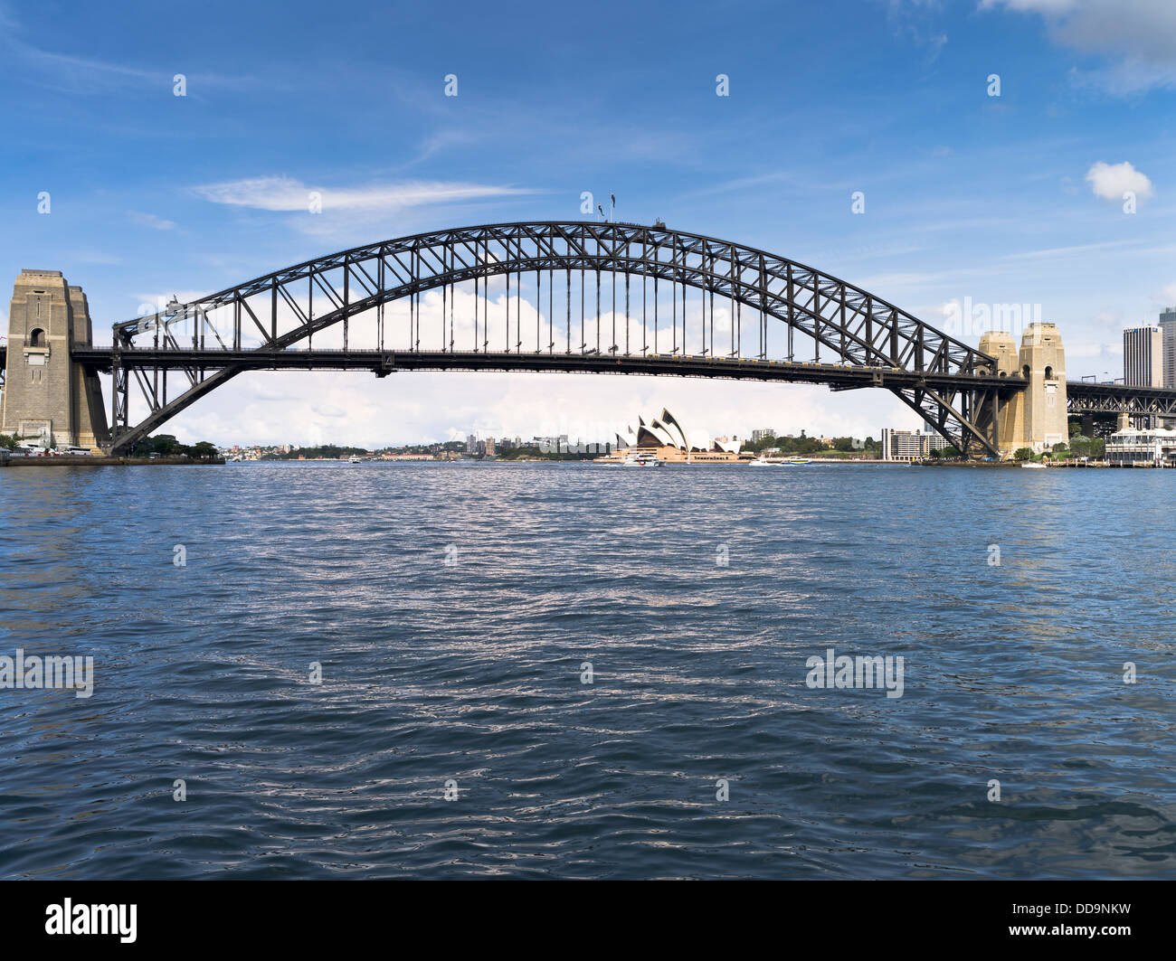 Dh Le Port de Sydney Sydney Australie Sydney Harbour Bridge Sydney Opera House Banque D'Images