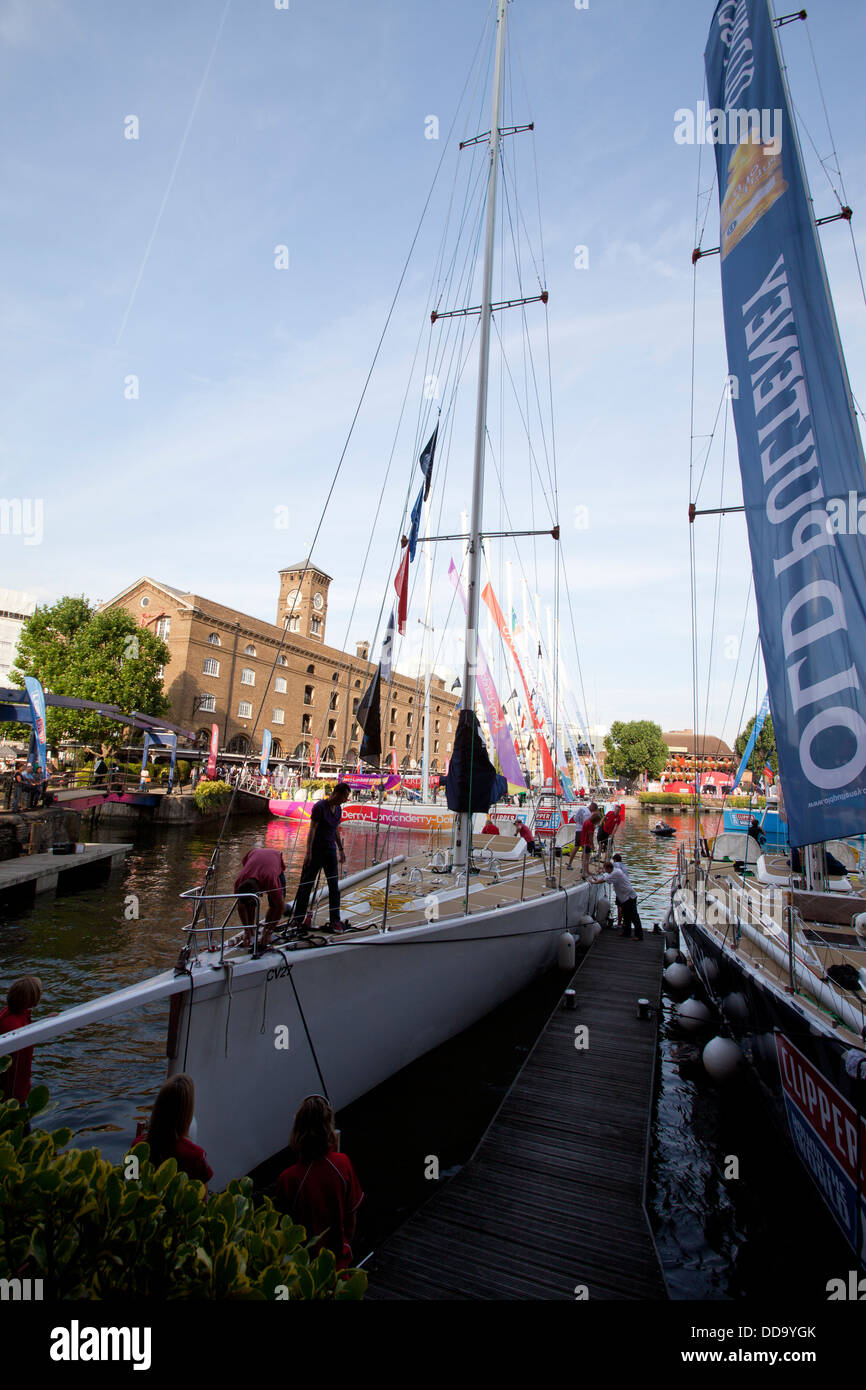 Clipper round the world race 2013-2014 course la plus longue du monde, la compétition à St Katharines clippers dock bateau d' Londres Banque D'Images