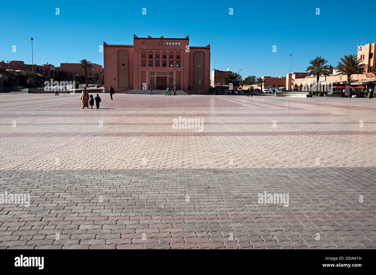 La vie quotidienne en place al Mouahidine, Ouarzazate, Maroc Banque D'Images