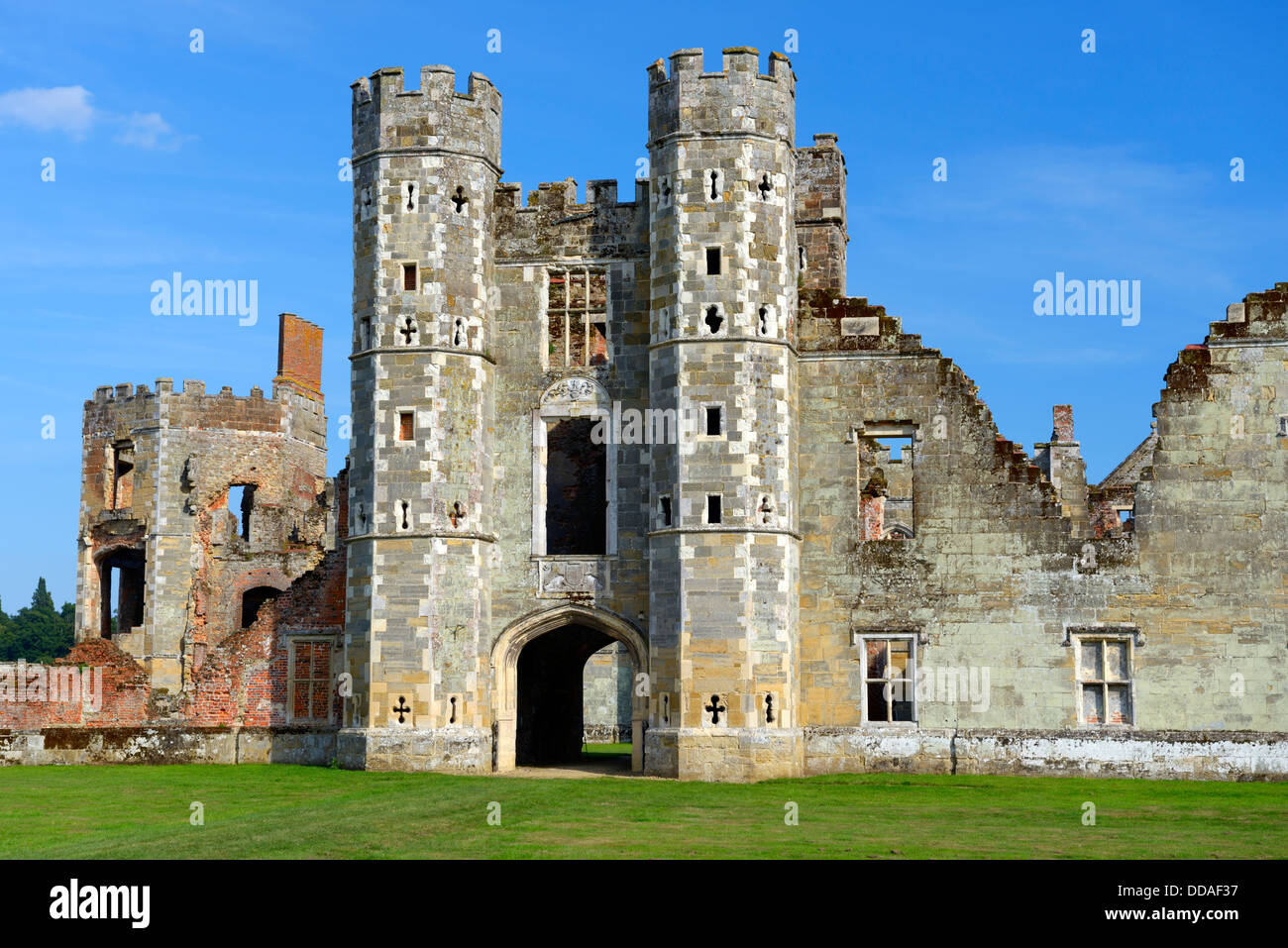 La demeure de Cowdray House, Midhurst, West Sussex, UK Banque D'Images