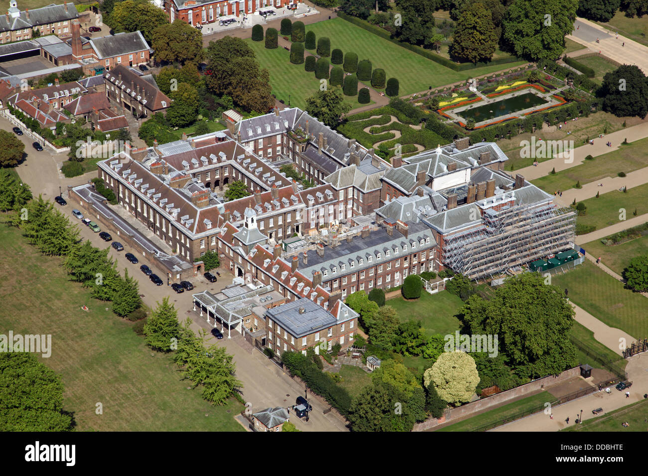 Vue aérienne de Kensington Palace à Londres, à la maison du prince William et Kate Middleton la duchesse de Cambridge Banque D'Images