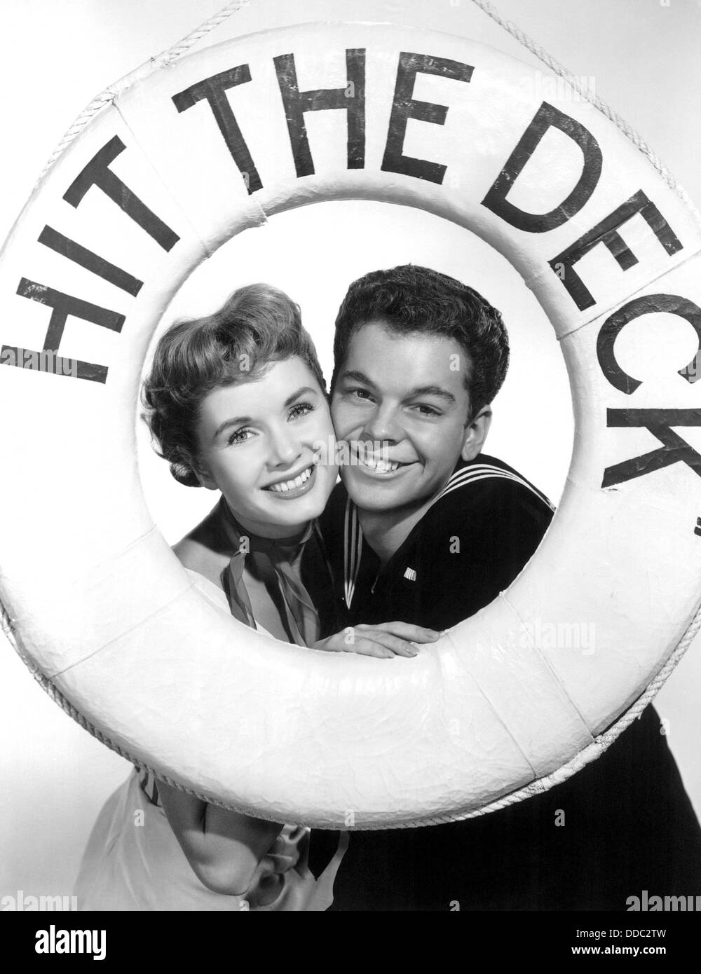 Frapper le pont 1955 encore de MGM avec Debbie Reynolds et Russ Tamblyn Banque D'Images