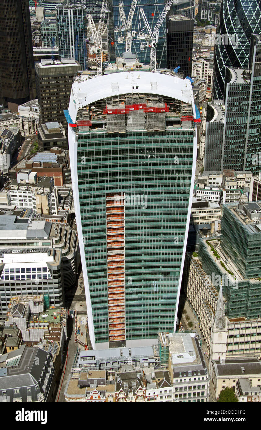 Vue aérienne de l'édifice de talkie-walkie dans la ville de Londres, également connu comme l'pinte à cause de sa forme Banque D'Images