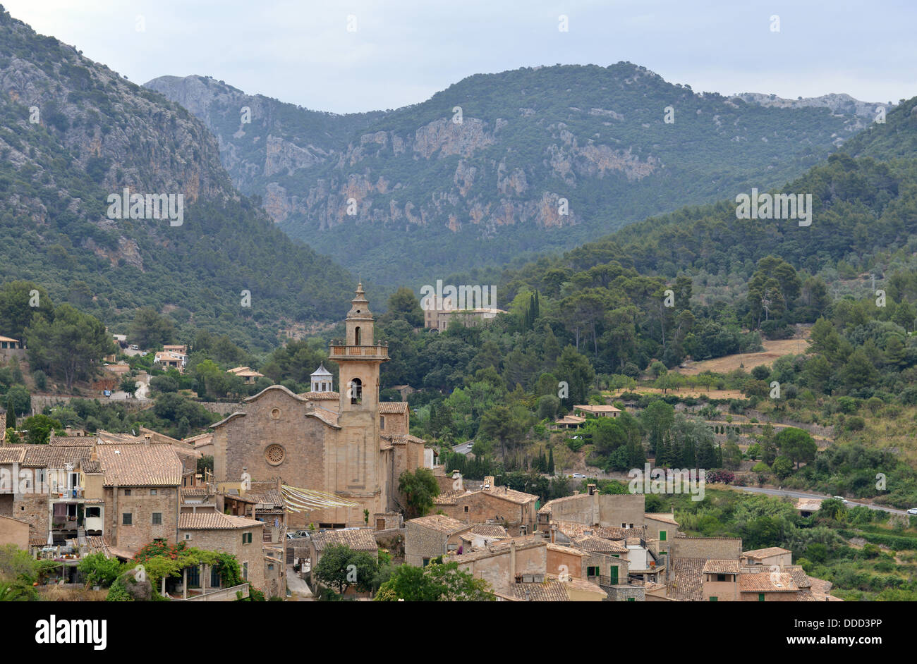 Vue de Valldemossa à Mallorca, Espagne ( Belearic Islands ) Banque D'Images