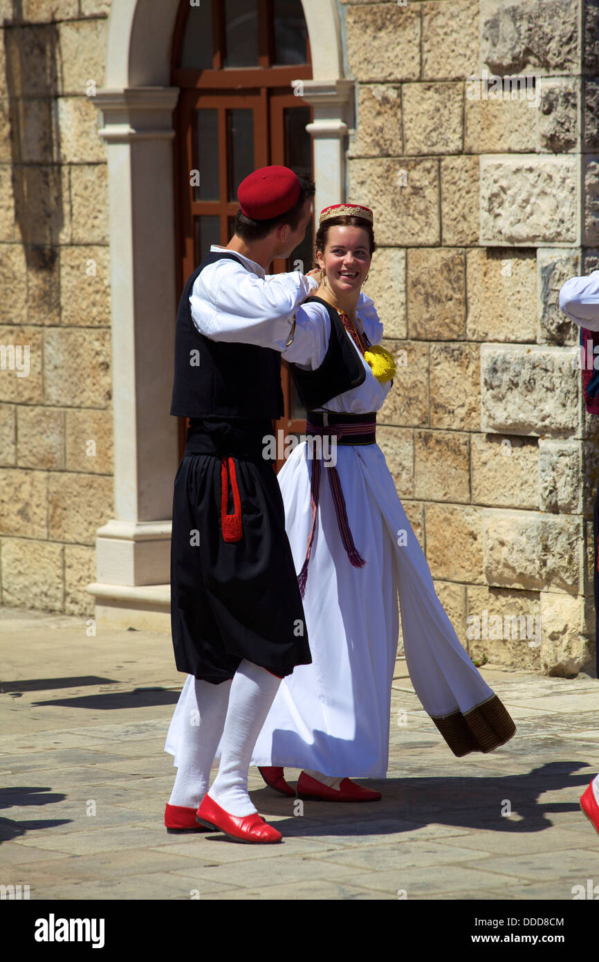 Danse folklorique de Konavle, Cilipi, Italy, Europe Banque D'Images