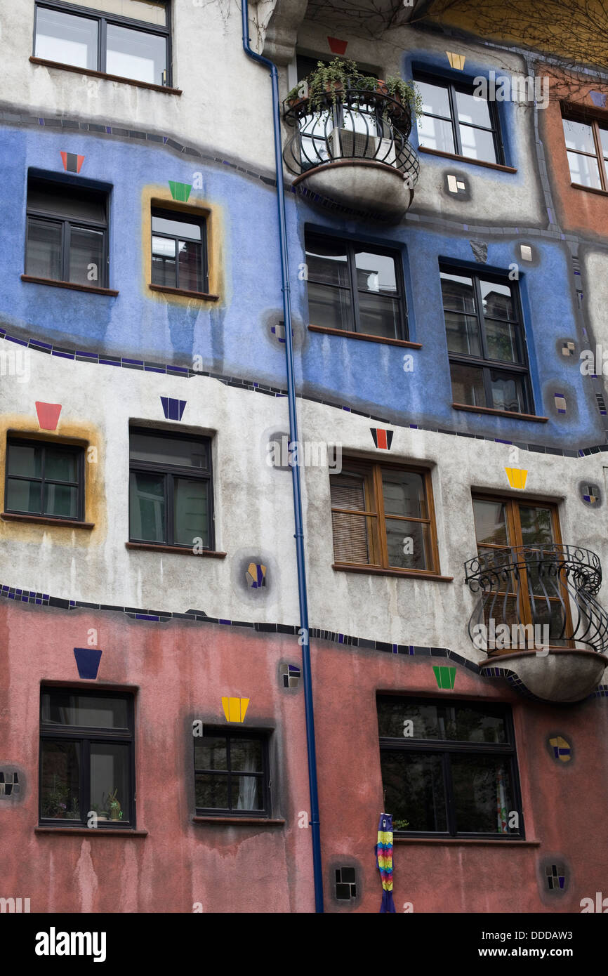 Célèbre Hundertwasserhaus appartements à Vienne Autriche Banque D'Images