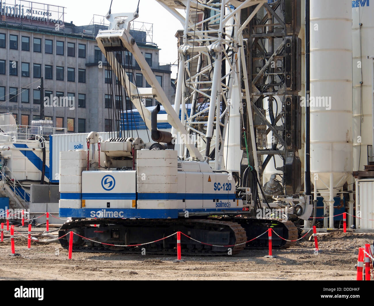 Le Soilmec SC-120 est une machine de construction robuste utilisée pour la stabilisation des sols et les travaux de fondation. Il est exposé à Copenhague dans le cadre d'une vitrine de matériel de construction. Banque D'Images