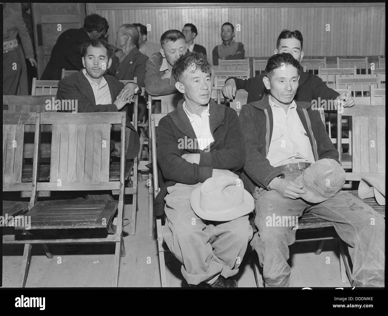 Byron, en Californie. Ouvriers d'origine japonaise d'une asperge à grande échelle au ranch sont la verrue . . . 537694 Banque D'Images