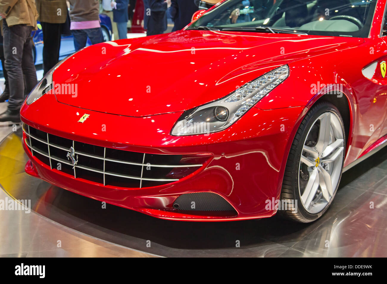 Genève - le 8 mars : la Ferrari ff sur l'affichage à la 81e salon international de l'auto Palexpo Genève, le 8 mars 2011 à Genève, Suisse. Banque D'Images