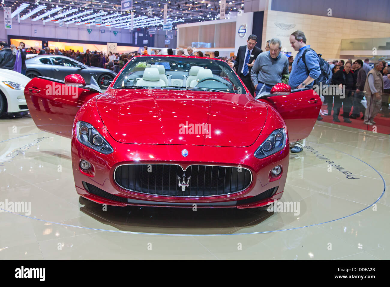 Genève - le 8 mars : La maserati gts sur l'affichage à la 81e salon international de l'auto Palexpo Genève, le 8 mars 2011 à Genève, Suisse. Banque D'Images