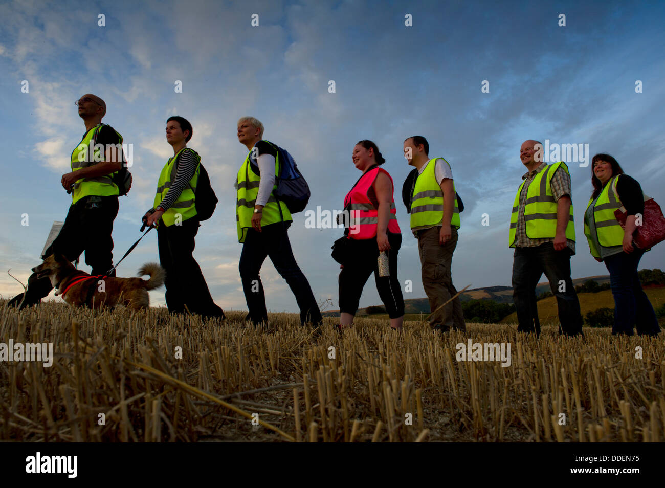 Les manifestants dans l'espoir de perturber le blaireau,147.000 Stogumber,Somerset UK.Par patrouillent dans la zone, en essayant d'arrêter le tournage.Un UK Banque D'Images