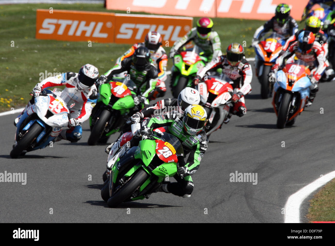 Début de la course Superstock, Oulton Park, 2013 British Superbike Championship Banque D'Images