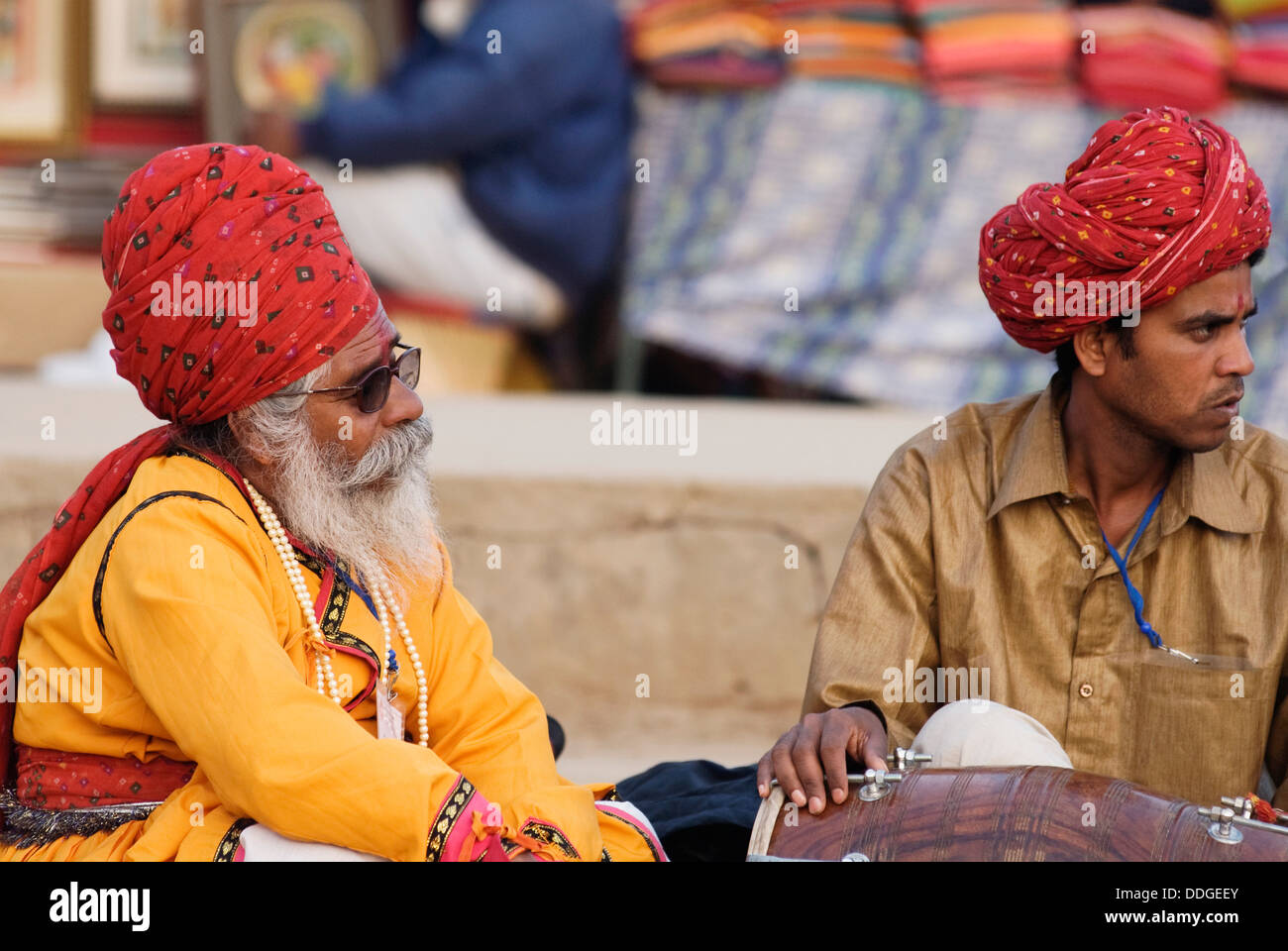 Les gens à jouer de la musique à Surajkund Mela, Faridabad, Haryana, Inde Banque D'Images