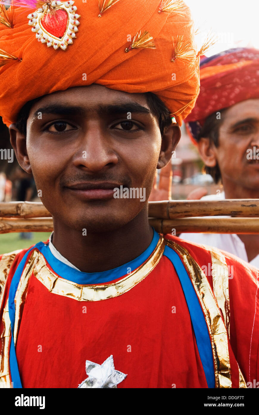 Portrait d'un homme en robe traditionnelle du Rajasthan, Jaipur, Rajasthan, Inde Banque D'Images