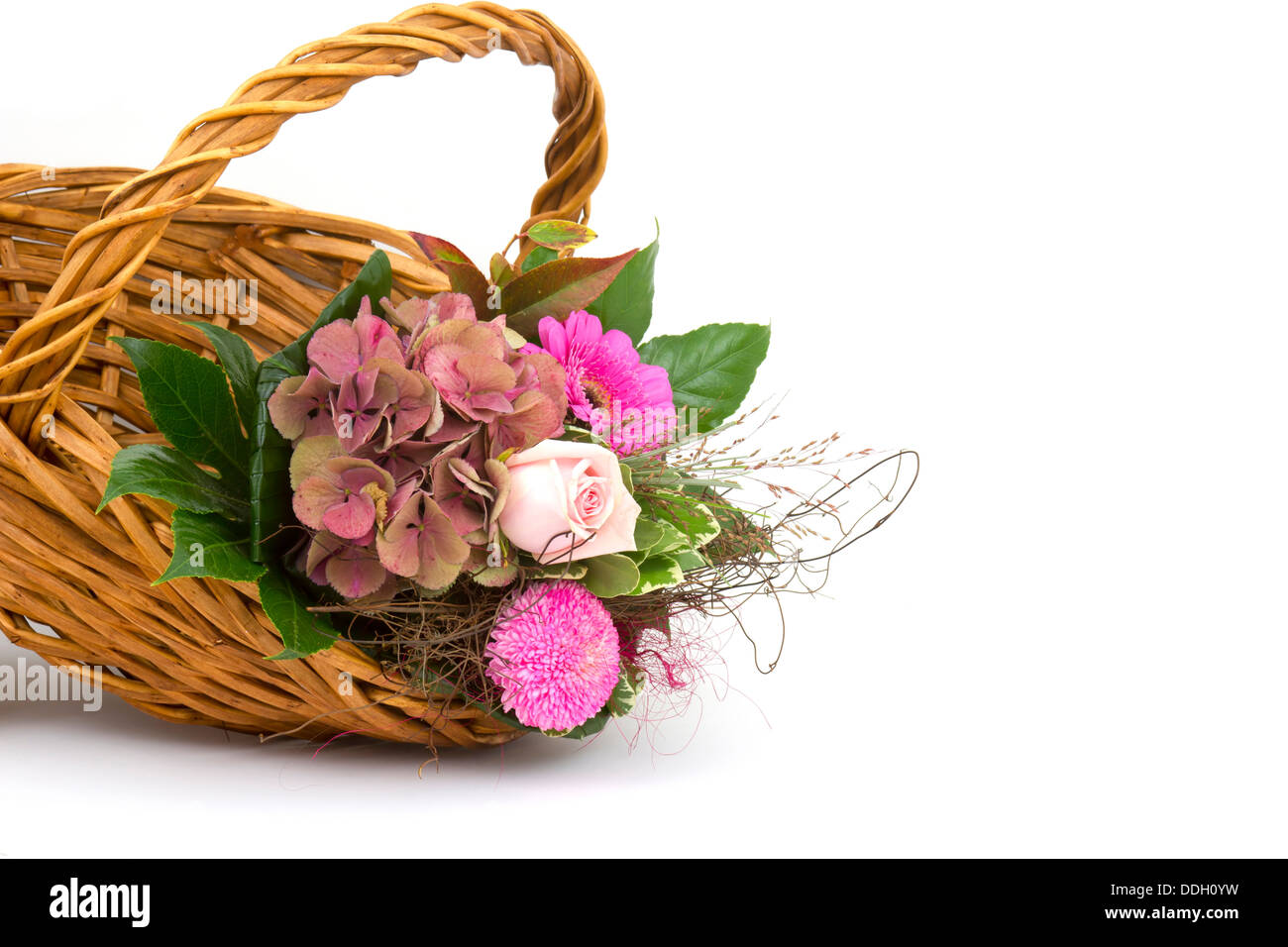 Panier rose Banque de photographies et d’images à haute résolution - Alamy