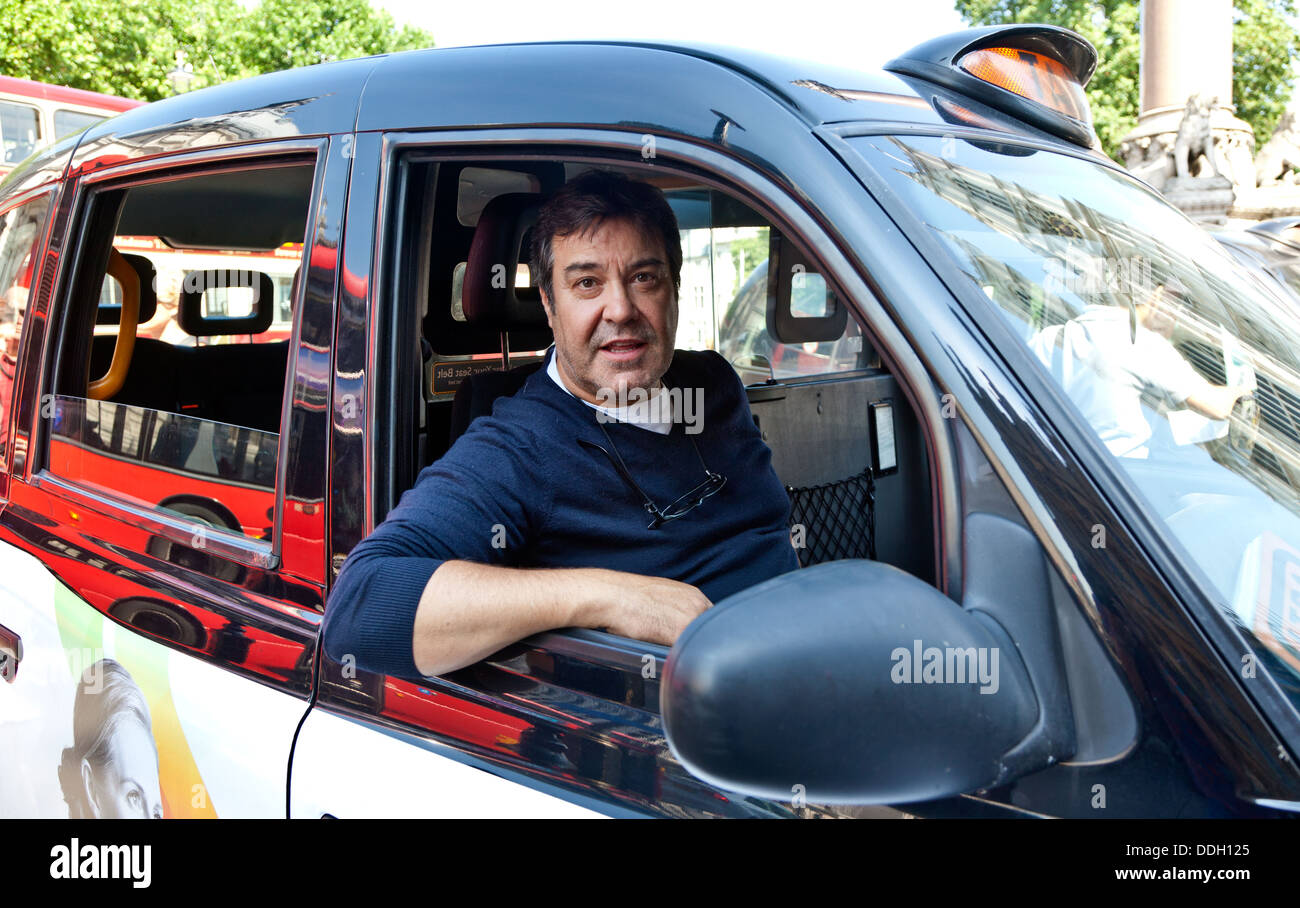 CABI conduisant un Black Cab Londres Royaume-Uni Banque D'Images