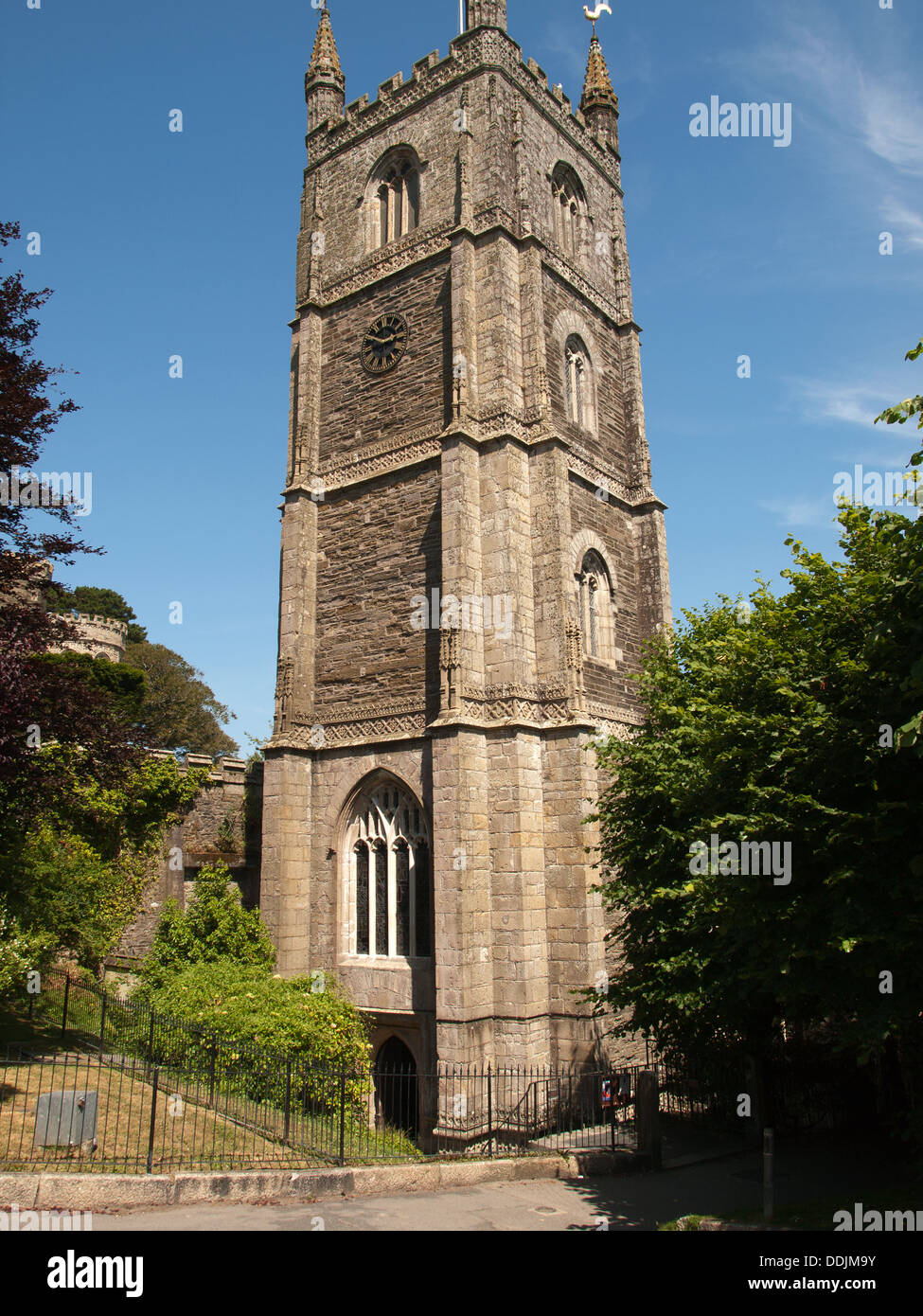 Église St Fimbarrus Fowey Cornwall England UK Banque D'Images