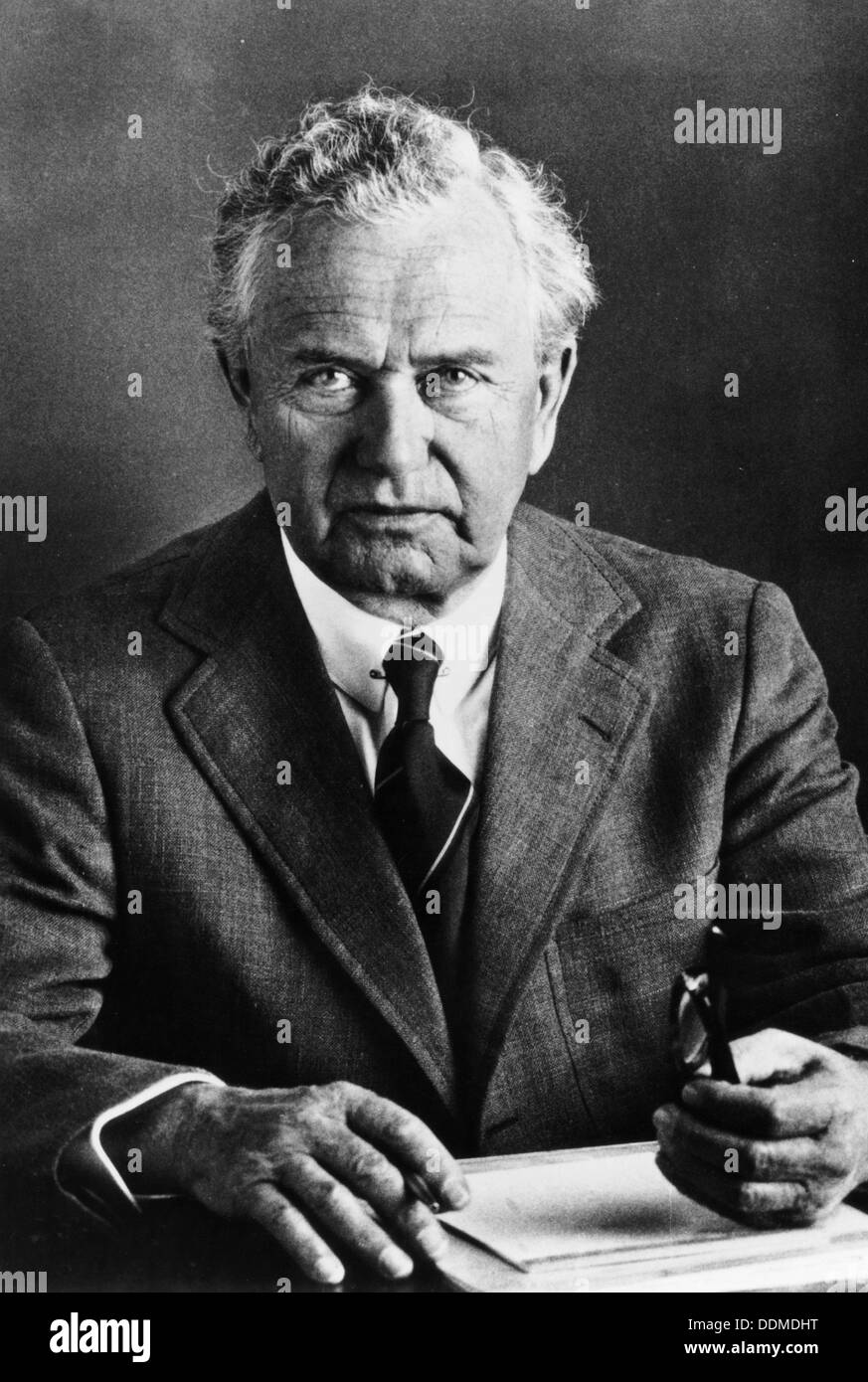 Le Dr Ferdinand Porsche. Artiste : Inconnu Banque D'Images