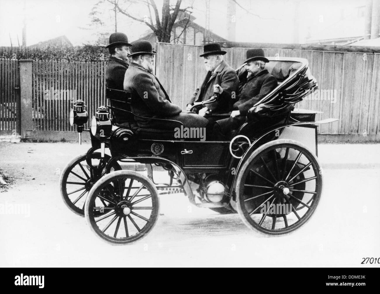 Gottlieb Daimler dans un 1891, le Canstatt Daimler, 1891. Artiste : Inconnu Banque D'Images
