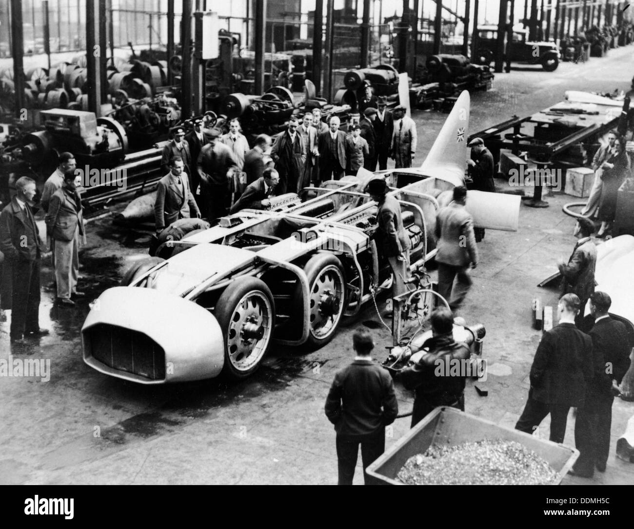 Le capitaine George Eyston's 'voiture' Thunderbolt, 1937. Artiste : Inconnu Banque D'Images