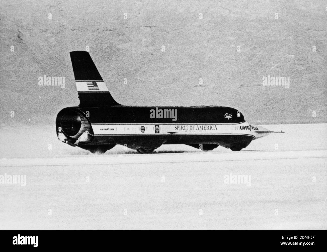 "L'esprit d'Amérique Sonic J' briser le record de vitesse, Bonneville Salt Flats, Utah, USA, 1965. Artiste : Inconnu Banque D'Images