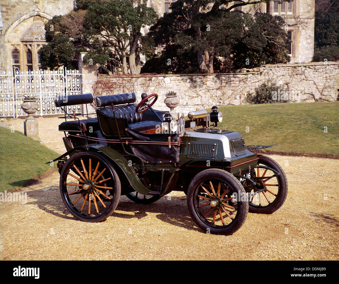 1899 Daimler 12 hp. Artiste : Inconnu Banque D'Images