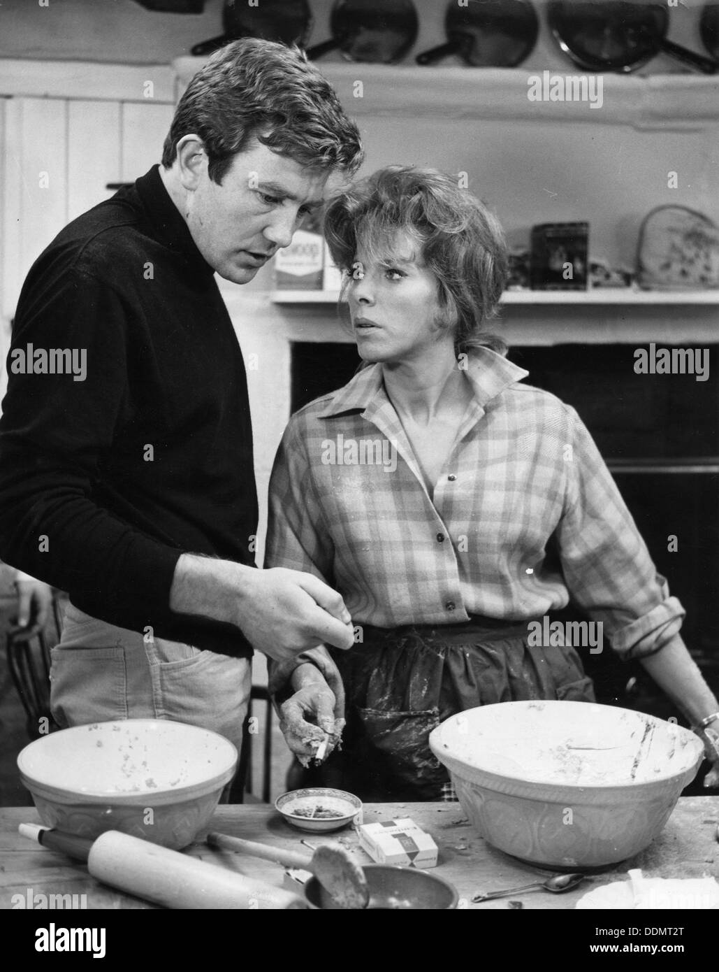 Albert Finney (1936- ) et Billie Whitelaw (1932- ), acteurs britanniques, 1967. Artiste : Inconnu Banque D'Images