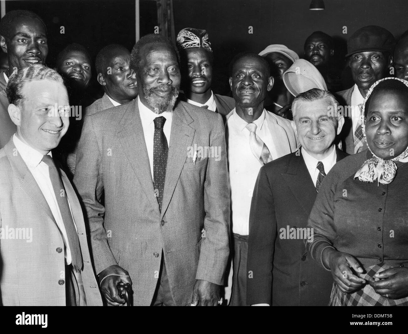 Jomo Kenyatta (1889-1978), premier Président du Kenya indépendant. Artiste : Inconnu Banque D'Images