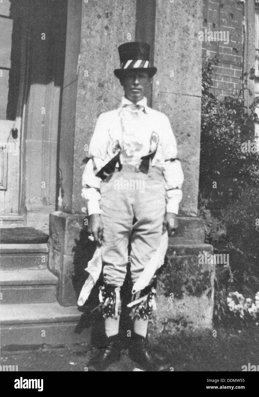 Edward Salisbury, Bidford Morris Dancers, Redditch, Worcestershire, 2 juin 1906. Artiste : Cecil Sharp Banque D'Images