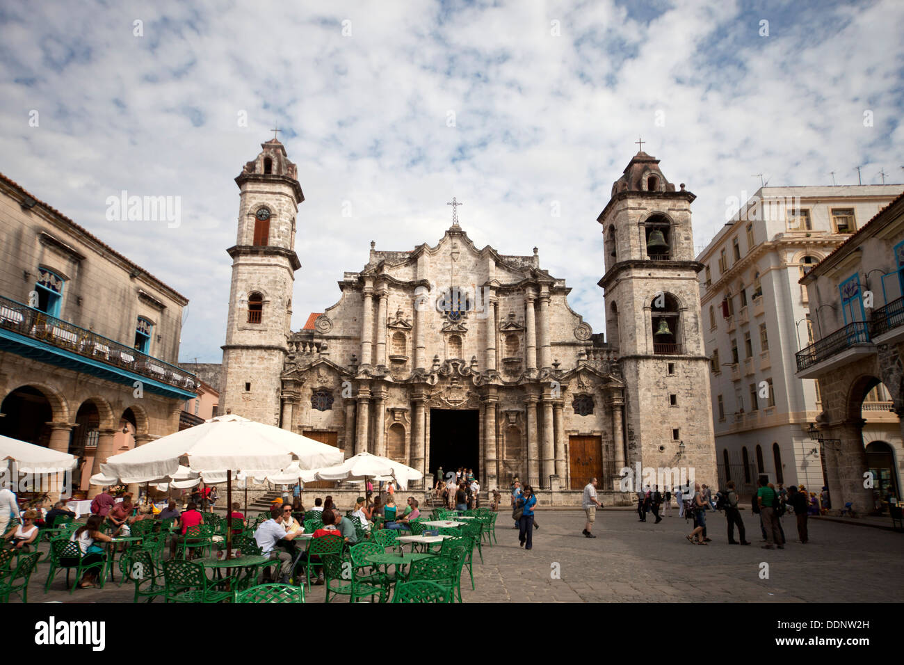 Il cathédrale Catedral de San Cristobal sur la place Plaza de la Catedral de la vieille Havane La Habana Vieja, La Havane, Cuba, Caraïbes Banque D'Images