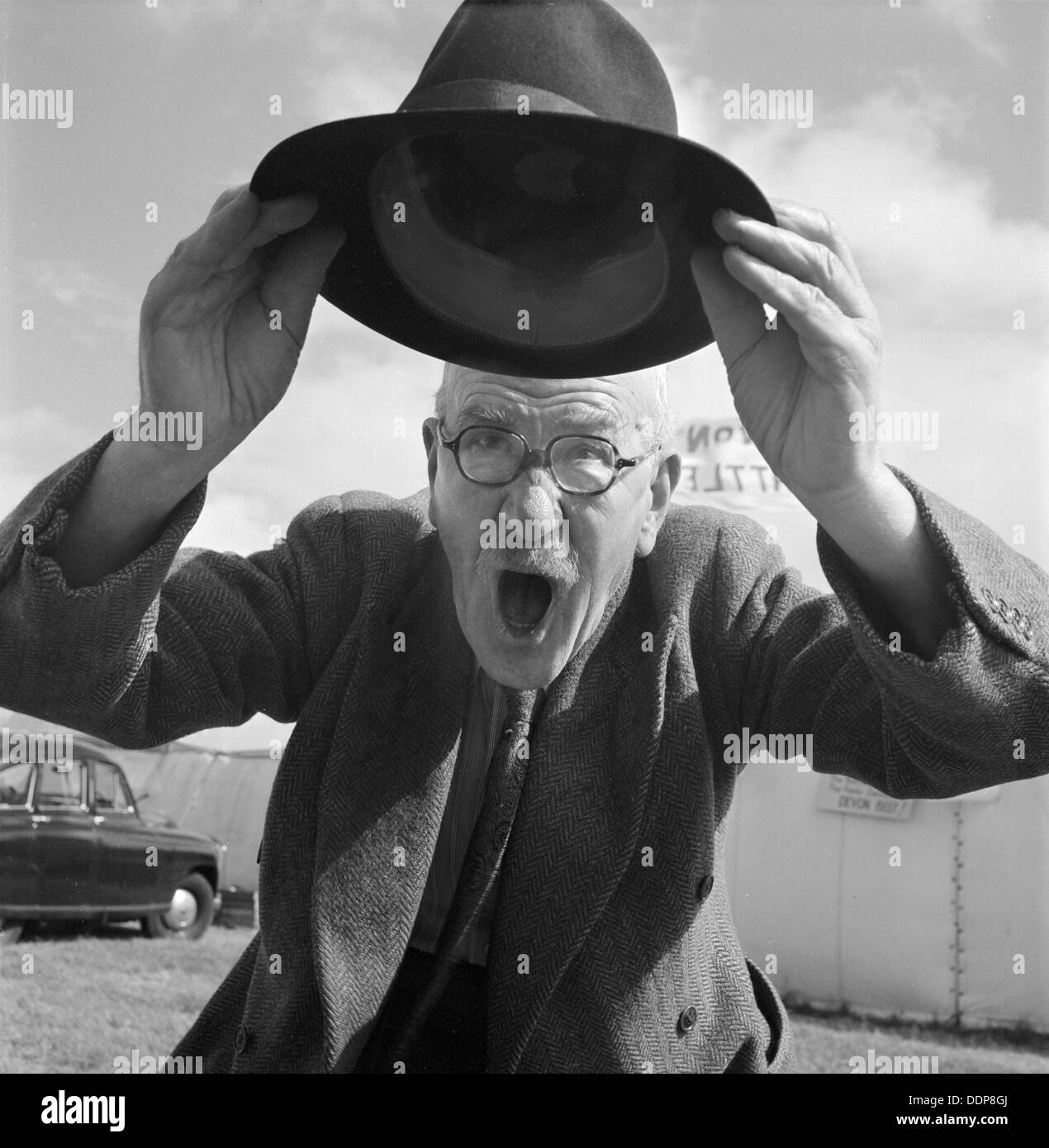 Photographe élevage Charlie Ward, Blackpool, 1954. Artiste : John Gay Banque D'Images