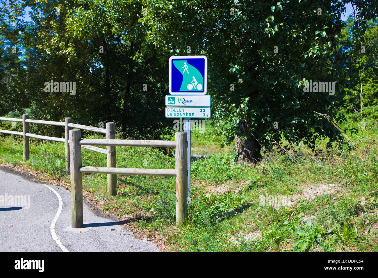 Via Rhôna le cycle trek entre Genève et méditerranéens,en cours Banque D'Images