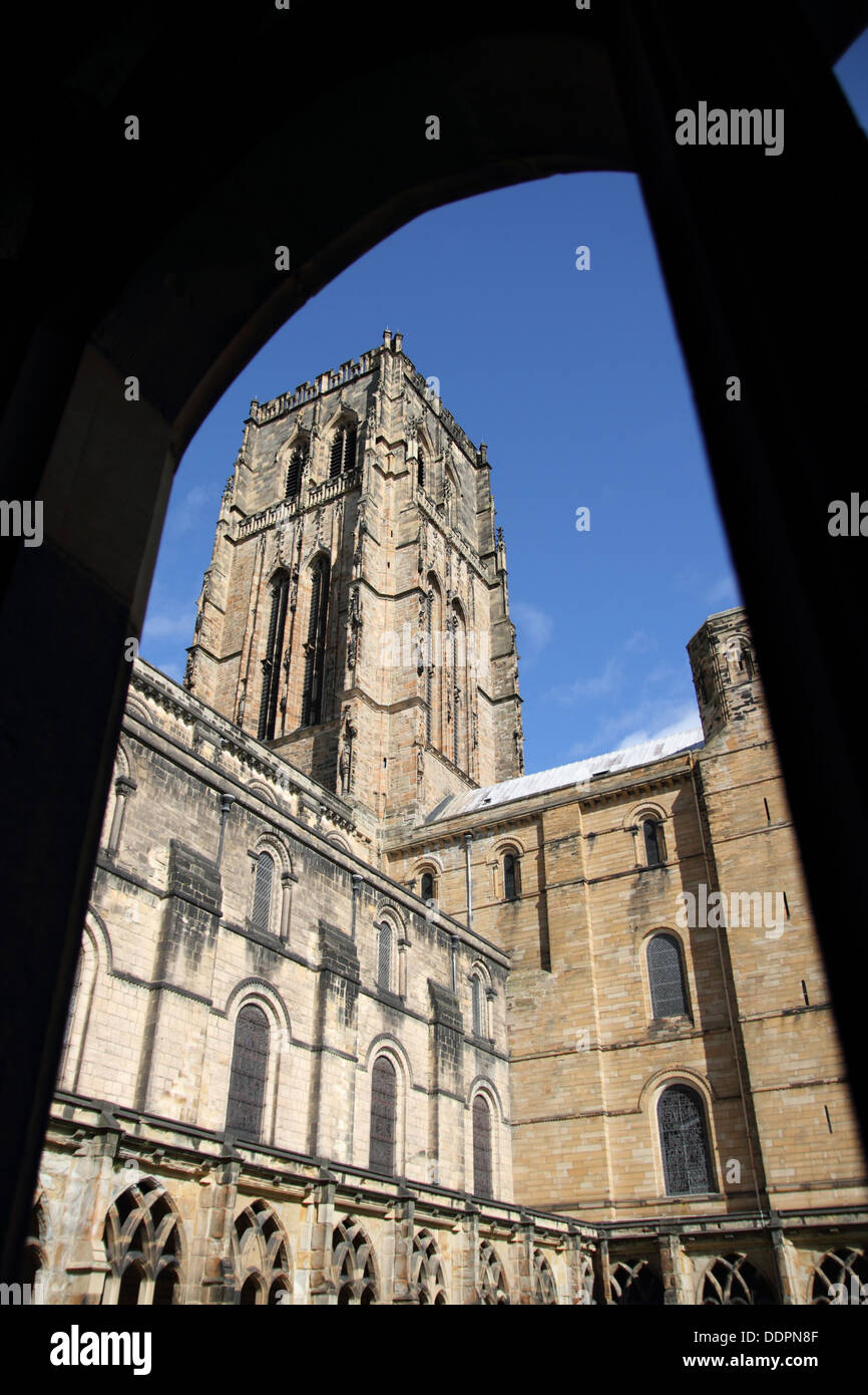 Cathédrale de Durham. L'église cathédrale du Christ, la Bienheureuse Marie la Vierge et Saint Cuthbert de Durham. Banque D'Images