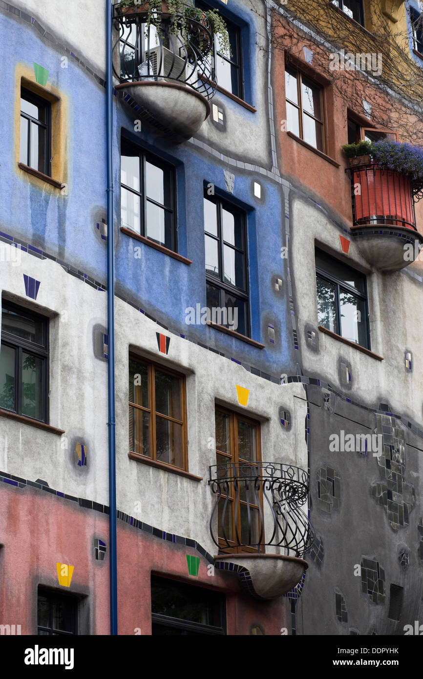 Célèbre Hundertwasserhaus appartements à Vienne Autriche Banque D'Images