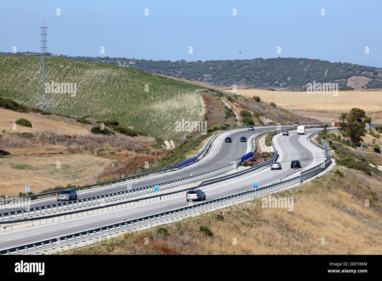L'autoroute près de Cadix, Andalousie, Espagne Banque D'Images