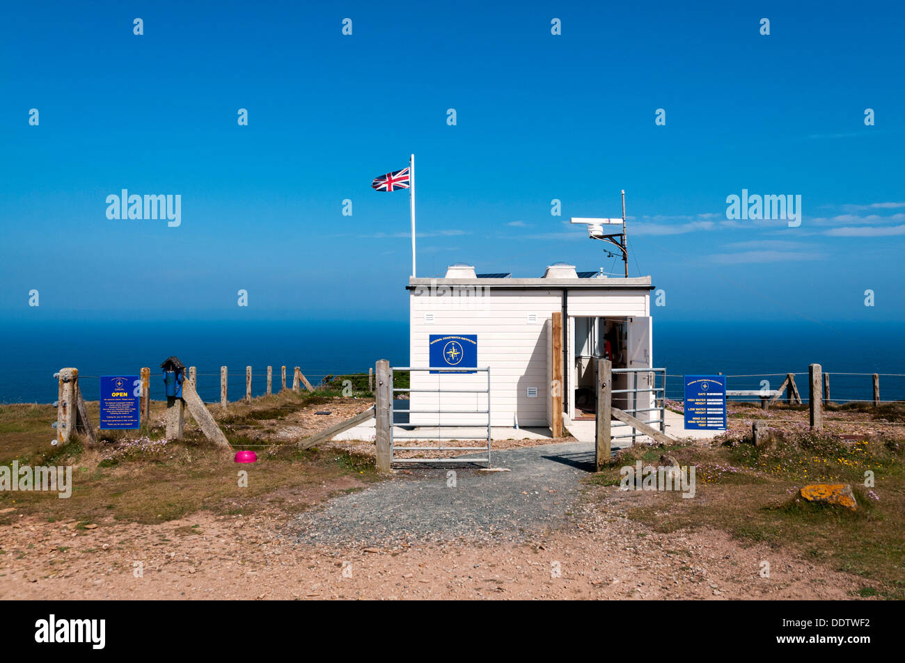 La Grande-Bretagne, l'Angleterre, Cornwall, St Agnes, chef de la station nationale Institution Coastwatch Lookout Banque D'Images