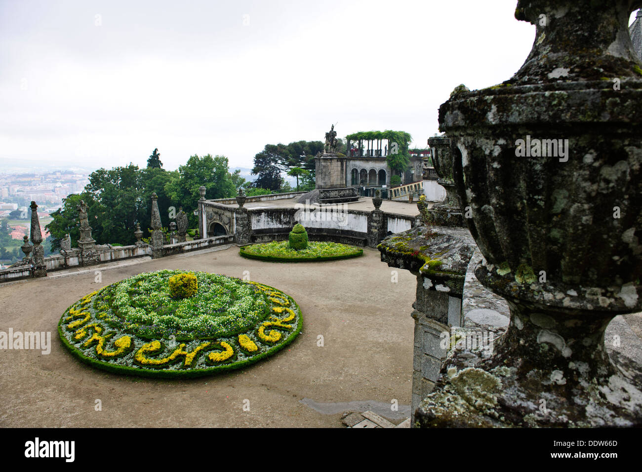 Bom Jesus de Monte StepsThis,sur la colline de la chapelle dédiée à la Sainte Croix a été reconstruite au 15ème/6ème siècles.Braga, Portugal Banque D'Images