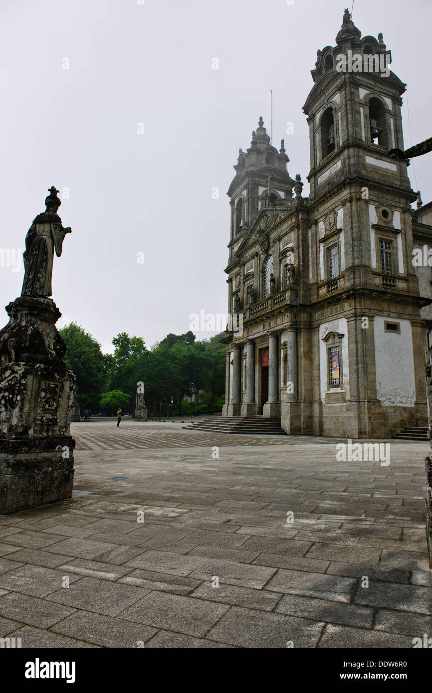 Bom Jesus de Monte StepsThis,sur la colline de la chapelle dédiée à la Sainte Croix a été reconstruite au 15ème/6ème siècles.Braga, Portugal Banque D'Images