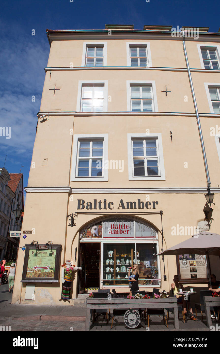 Vieille ville médiévale de Tallinn, capitale et plus grande ville d'Estonie, l'ambre baltique état Baltique shop Banque D'Images