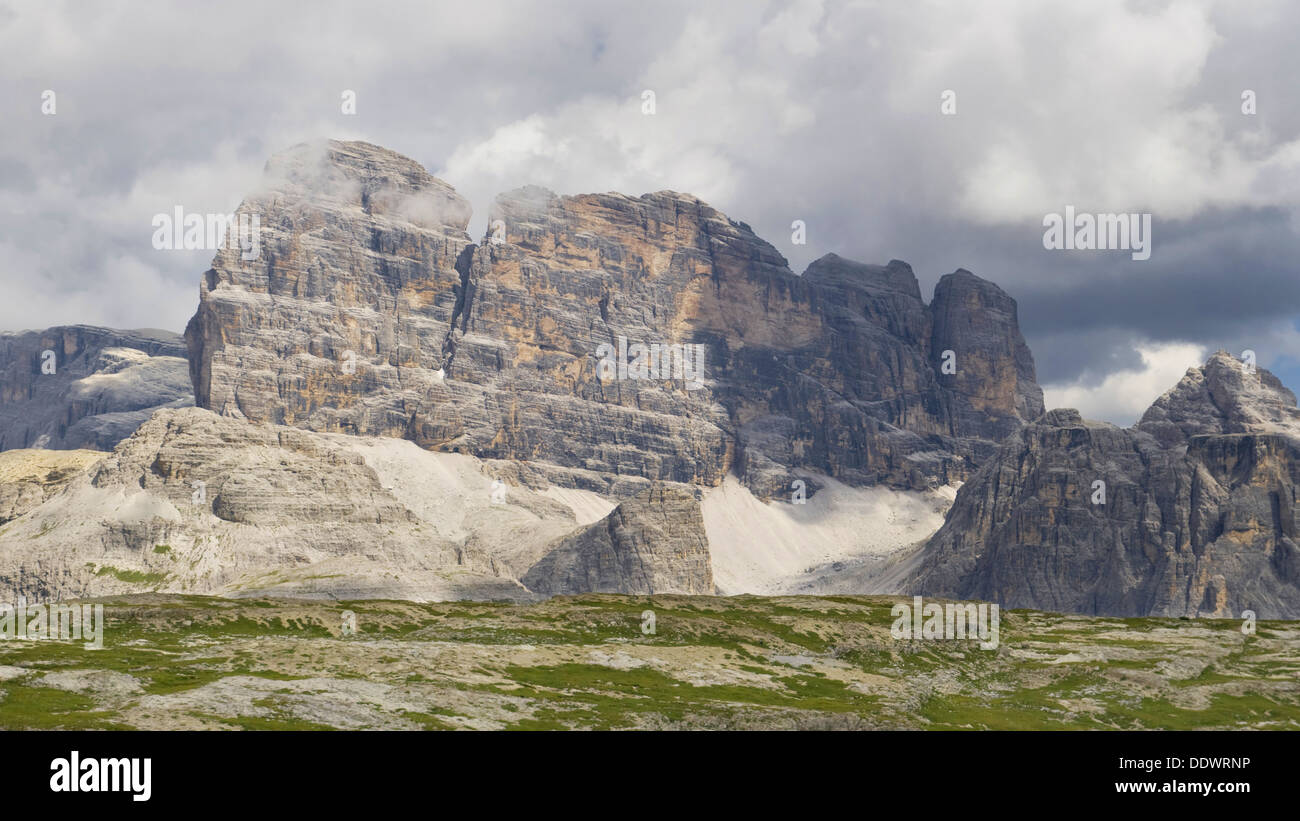 Croda dei Toni (Zwolferkofel), Dolomites, Italie. Banque D'Images