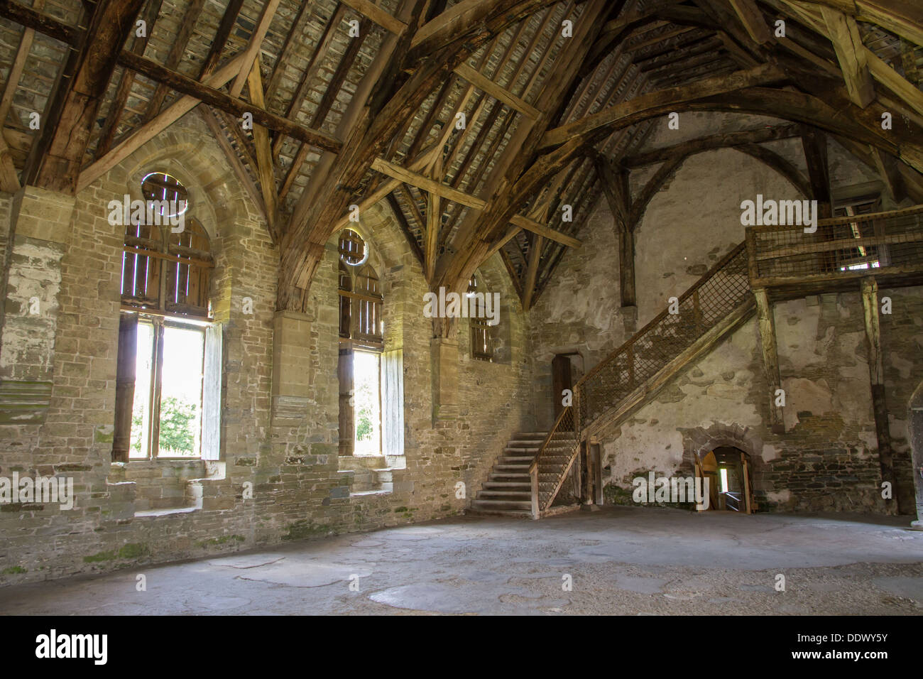 À l'intérieur de la salle de banquet au château de Stokesay dans le Shropshire. Banque D'Images