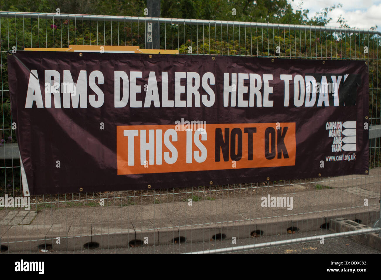 Londres, Royaume-Uni. Sep 8, 2013. Protestation contre la sécurité de la défense et de l'équipement salon International (DSEI) au centre Excel, Londres, Royaume-Uni, le 8 septembre 2013 Crédit : martyn wheatley/Alamy Live News Banque D'Images