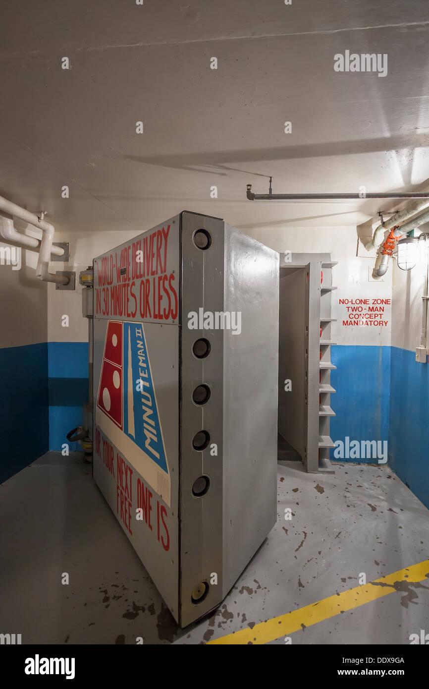 Bunker souterrain porte de sécurité, Site Historique National Minuteman Missile, le Dakota du Sud Banque D'Images