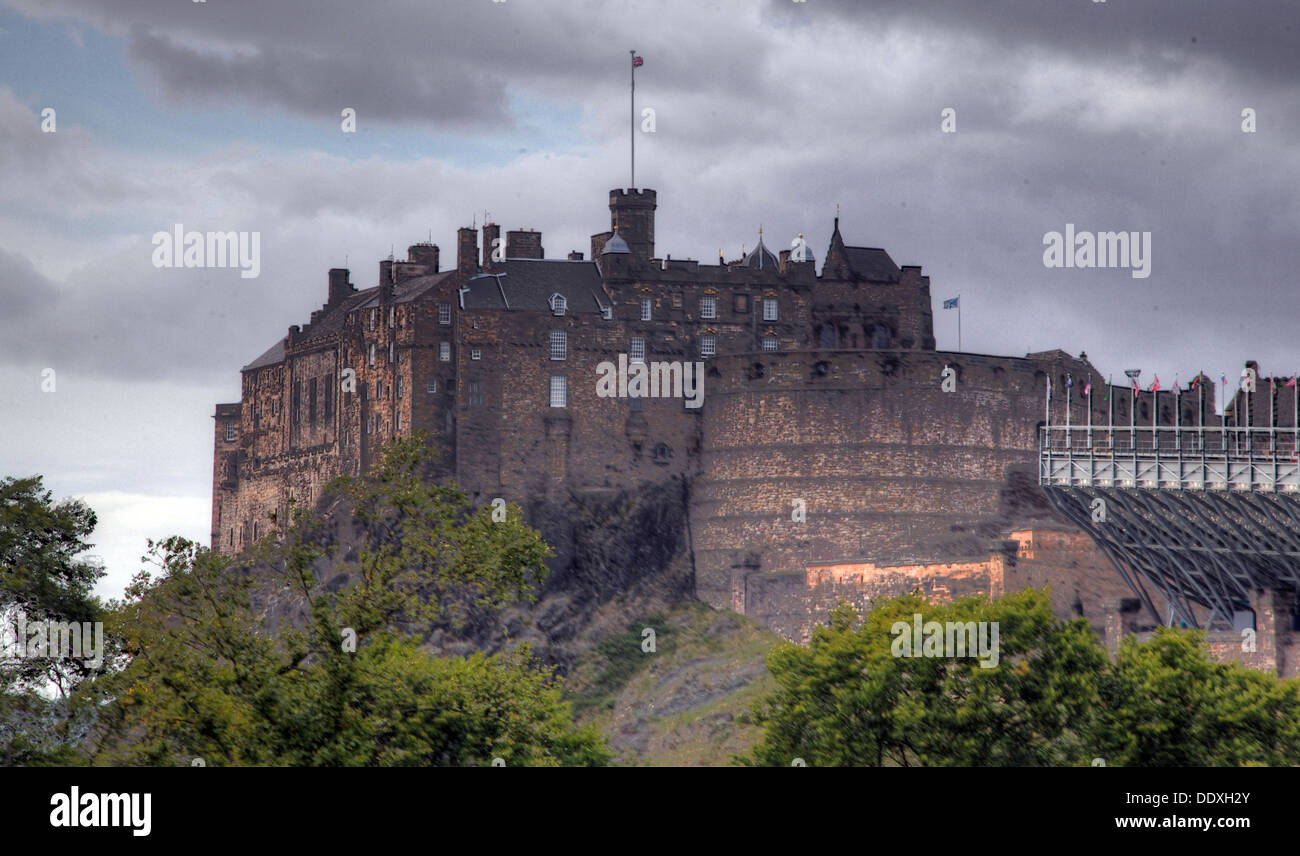 Jour de tempête au château d'Édimbourg, le monticule, Édimbourg, Écosse, EH1 Banque D'Images