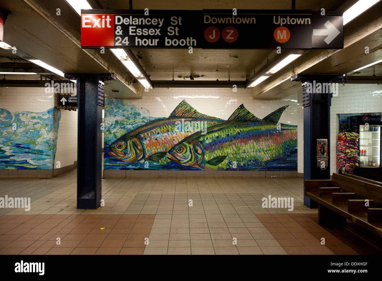 Delancey Street Station, F- train, Manhattan, New York, États-Unis d'Amérique Banque D'Images