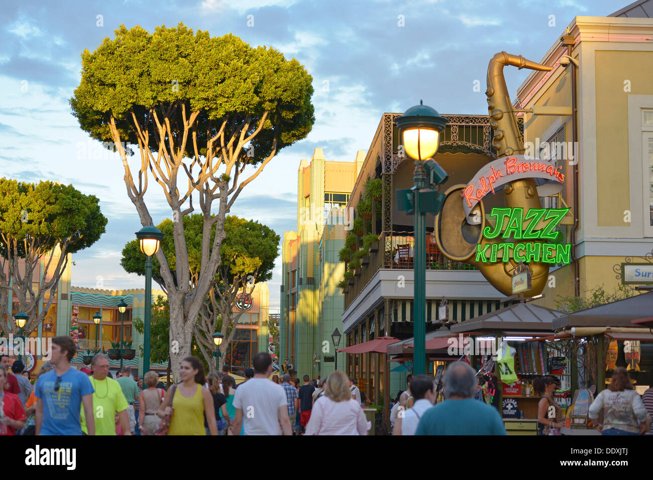 Disneyland, Downtown Disney, Jazz, Cuisine Restaurant et boutiques Anaheim, Californie Banque D'Images
