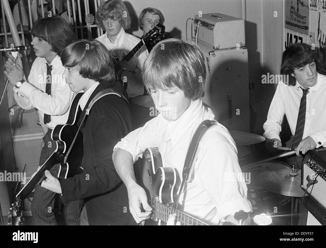 Tages, groupe de rock français, populaire, 1965. Artiste : Inconnu Banque D'Images