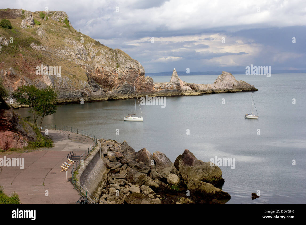 Torquay, côtières, côte, nuage, roche, sable, anstey, s, grès, parc miniature babbacombe, défaut, les sédiments, le moteur, plage, Angleterre, sky, bateau, Banque D'Images