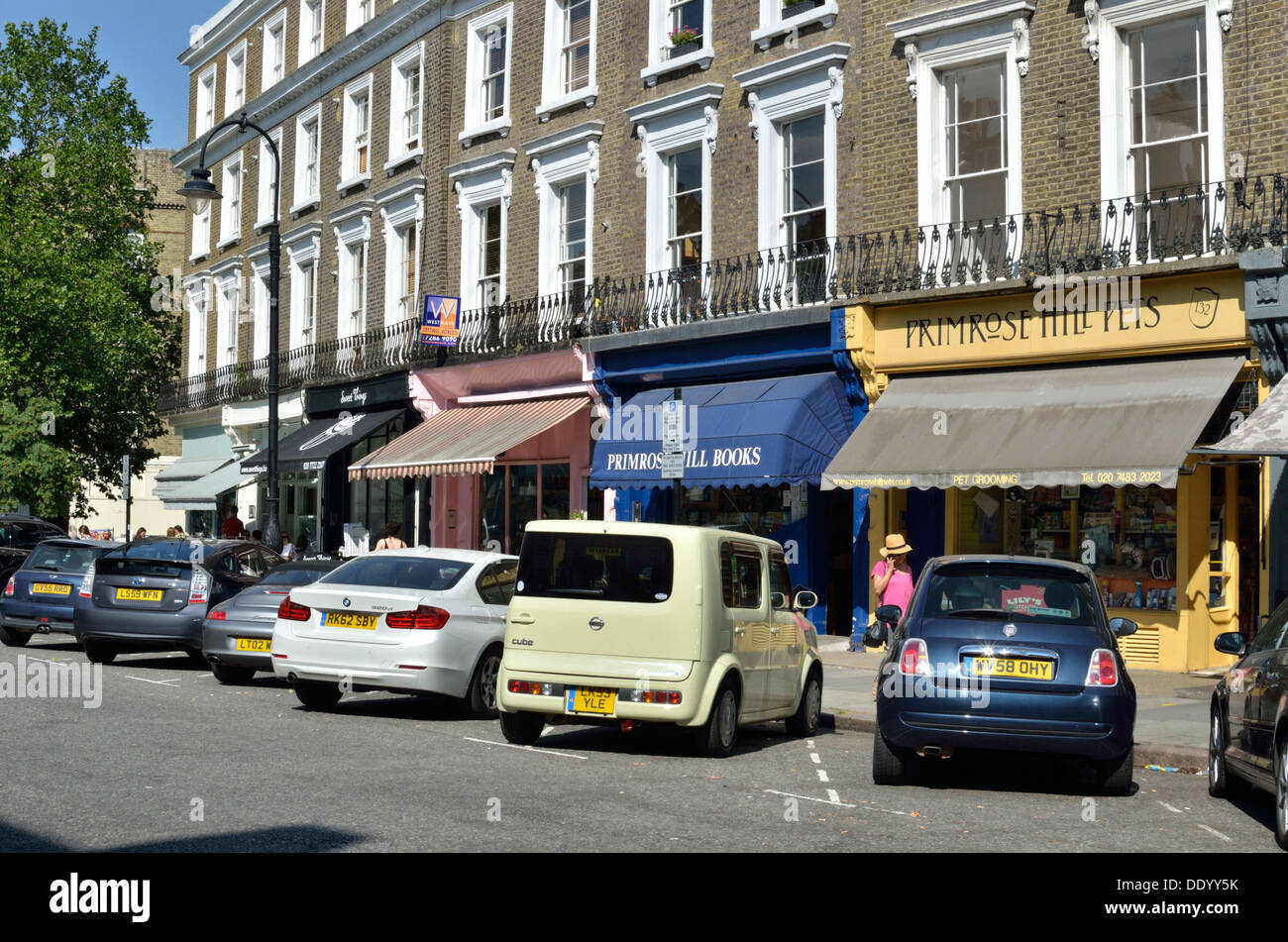 Regent's Park Road, Primrose Hill, Londres, Royaume-Uni. Banque D'Images